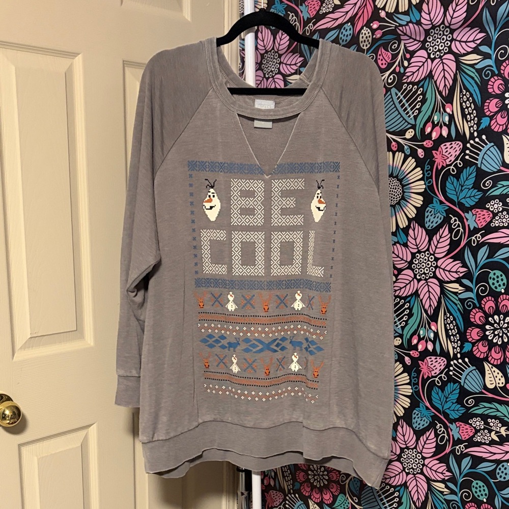 Chic Gray Frozen 2 Sweatshirt